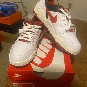 Nike Men's White and Red Sneakers